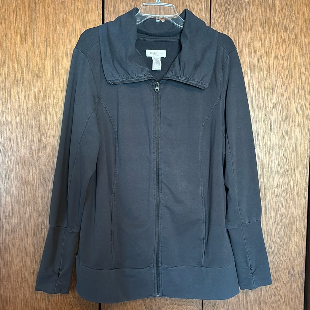 Covington Woman zip-up jacket / sweatshirt